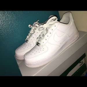 Women Nike Air Force 1’s